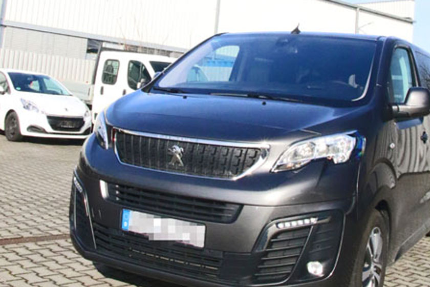 Peugeot Traveller L3 2.0 Blue HDi.